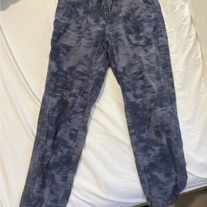 Athleta Men's Navy Tie-Dye Joggers